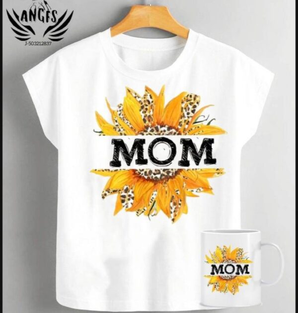 Blusa mas taza logo mom con girasol atrás