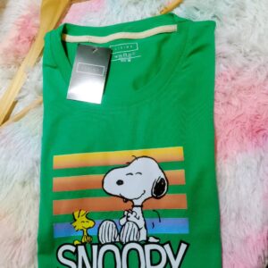 Blusa verde logo snoopy