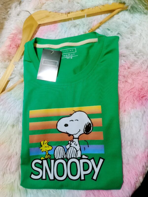 Blusa verde logo snoopy
