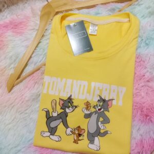 Blusa amarilla logo tom and jerry